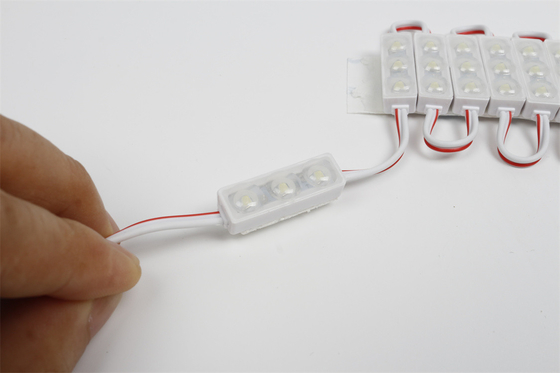 レンズ付きLEDモジュール 1.5W 1.8W 3W SMD 2835 5050 防水注射LEDライト 屋外標識照明飾り