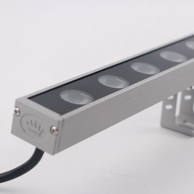 屋外ビルディング照明 18W LED壁洗浄機 双角レンズと10*60ビームアングル
