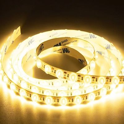 10W Botton Price 24V Dimmable LED Lens Light Strip with Wide Beam Angle for Retail and Hotel Lighting